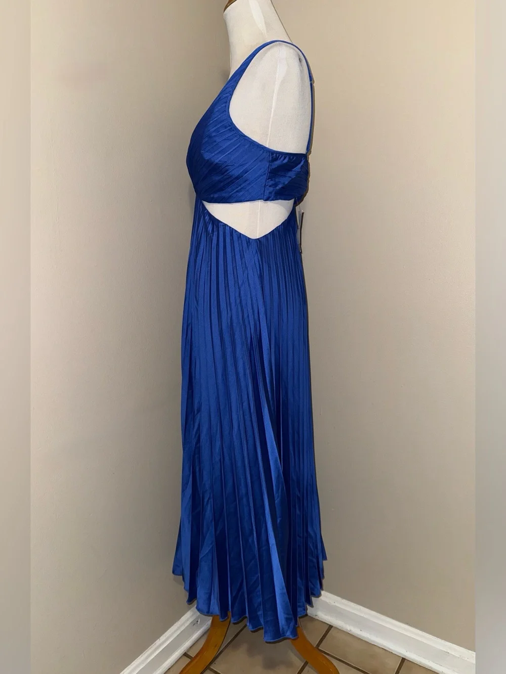 NWT Abercrombie & Fitch Giselle Pleated Cutout Blue Satin Maxi Dress,Size-Med